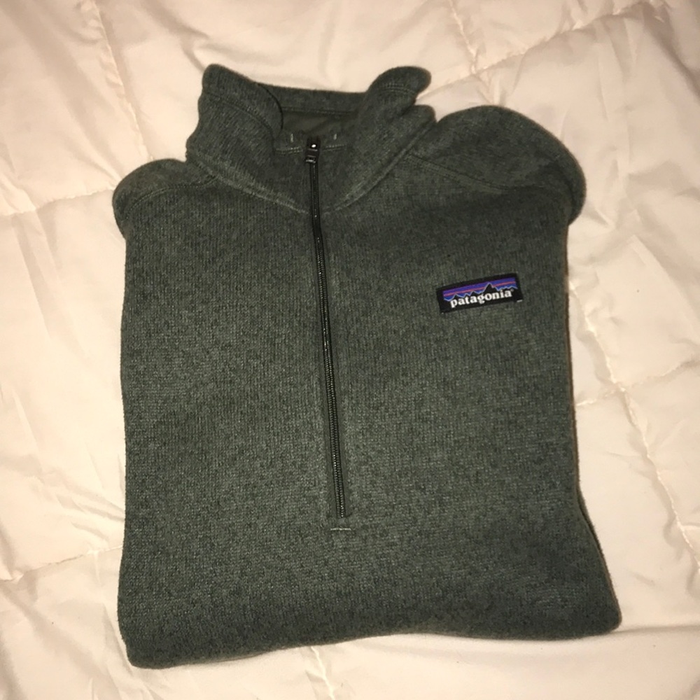 Patagonia women’s “better sweater”